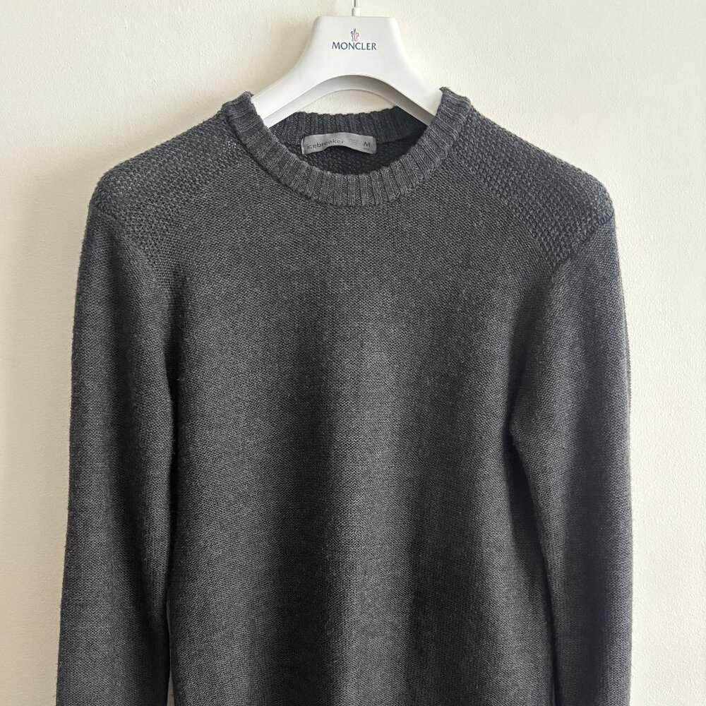 $250 Icebreaker Grey Merino Wool Waypoint Crewe Sweater -Medium